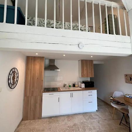 Duplex A 2 Pas De La Vielle Ville D Avignon Exterior photo